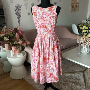 Vintage 50s pink floral dress.